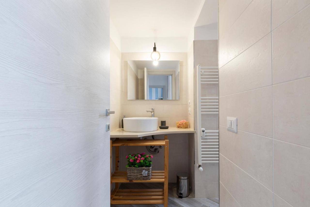 Mezzofanti - Tre Ponti Apartment Milano Ngoại thất bức ảnh